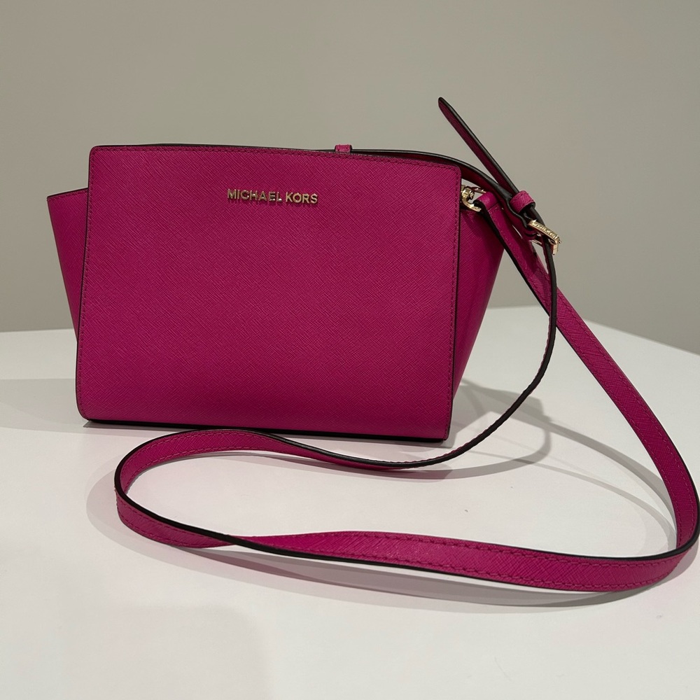 Hot Pink Michael Kors Purse
